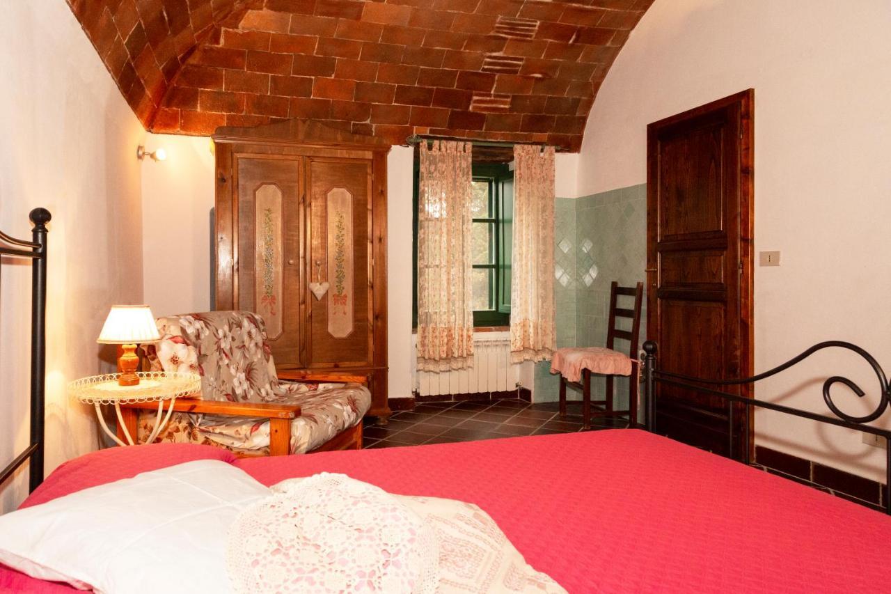 Agriturismo Il Belvedere Country Houses マッサ・マリッティマ エクステリア 写真